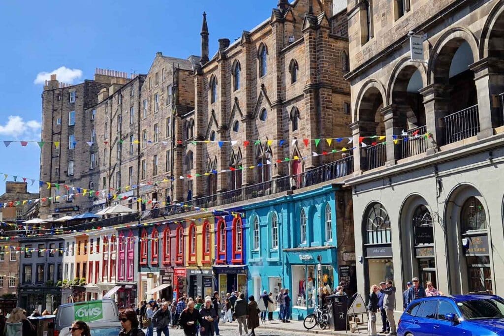 Victoria Street in Edinburgh