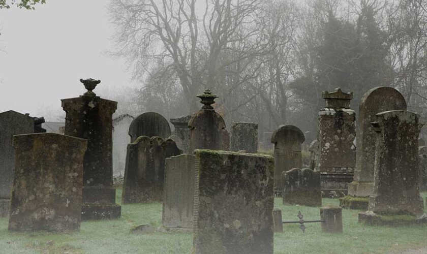 Free tour of ghosts, mysteries, and witches of Edinburgh