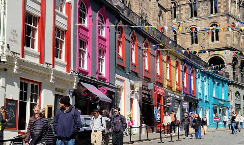 Free tour visiting Victoria Terrace