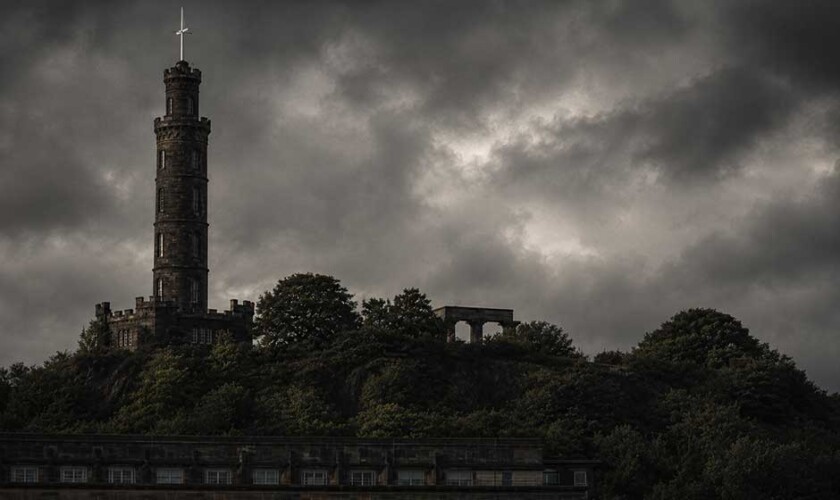 Calton Hill ghosts free tour