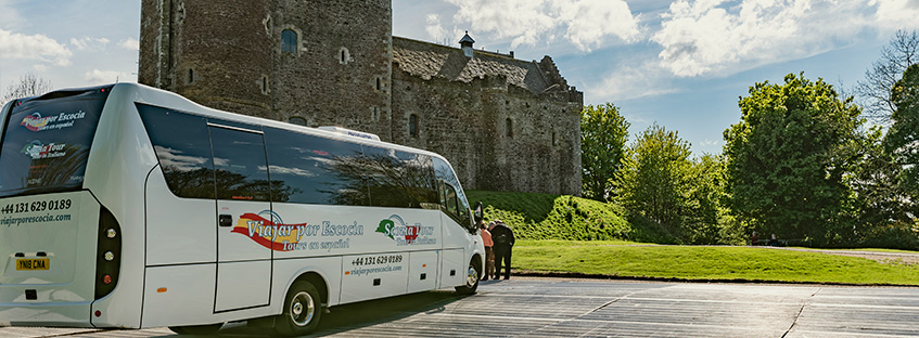 rental cars or tours in a coach